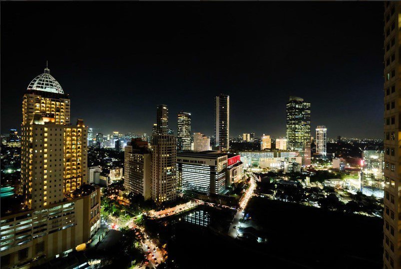 Apartemen thamrin residence di malam hari